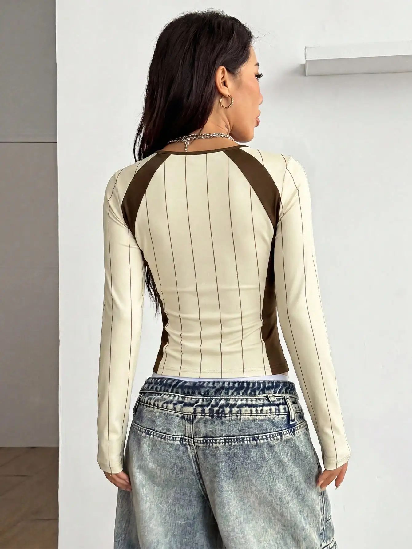 Camiseta Feminina Casual Espor - Wallpaper avaliação e preço